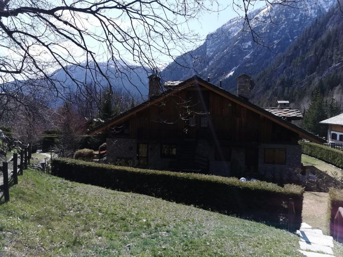 Chalet Monte Bianco Курмайор Екстериор снимка